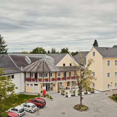 Kapellerhof Vendégház 3*